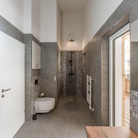 Sun Side By Schladming-appartements شقة سخلادميخ