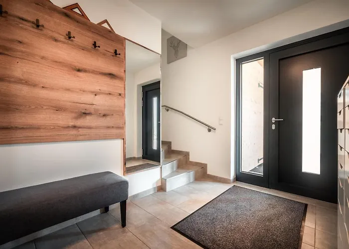 Sun Side By Schladming-appartements Апартаменти Шладмінг